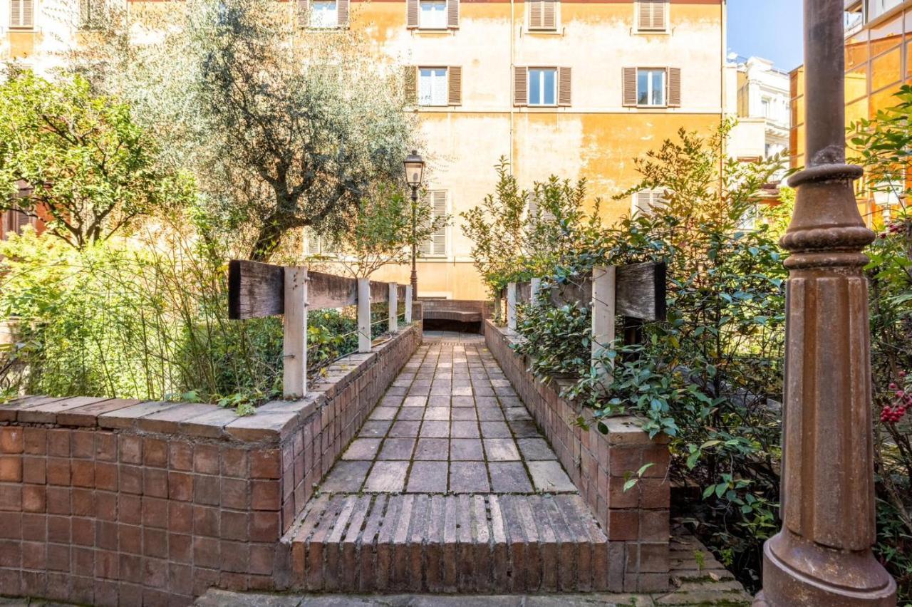 Trevi Love&Wish Apartaments Rome Exterior photo